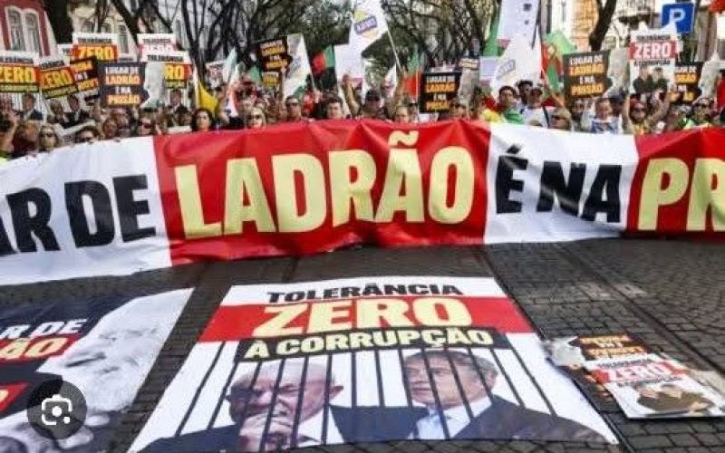 PORTUGUESES PREPARAM ” RECEPÇÃO ” A LULA