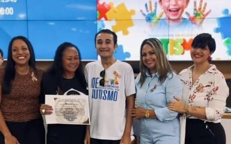 AUTISMO EM DESTAQUE NA CÂMARA MUNICIPAL DE SÃO GONÇALO