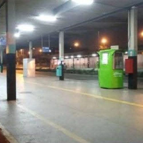 POPULAÇÃO SEGUE SEM ÕNIBUS ENTRE SÃO GONÇALO E NITERÓI DURANTE AS MADRUGADAS.