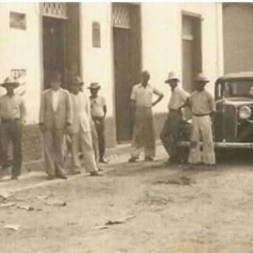 COLUNA RECORDAR É VIVER