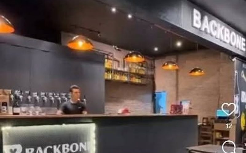 CONCEITUADA CERVEJARIA BACKBONE ABRE AS PORTAS NESTA SEXTA FEIRA NO PARTAGE.