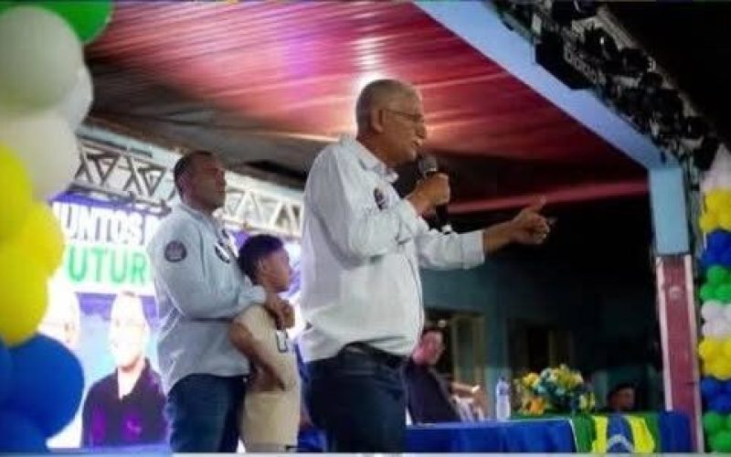 REUNIÃO DO VEREADOR FELIPE BRITO REÚNE LIDERANÇAS E MOVIMENTA SALÃO DO CLUBE MAUÁ.