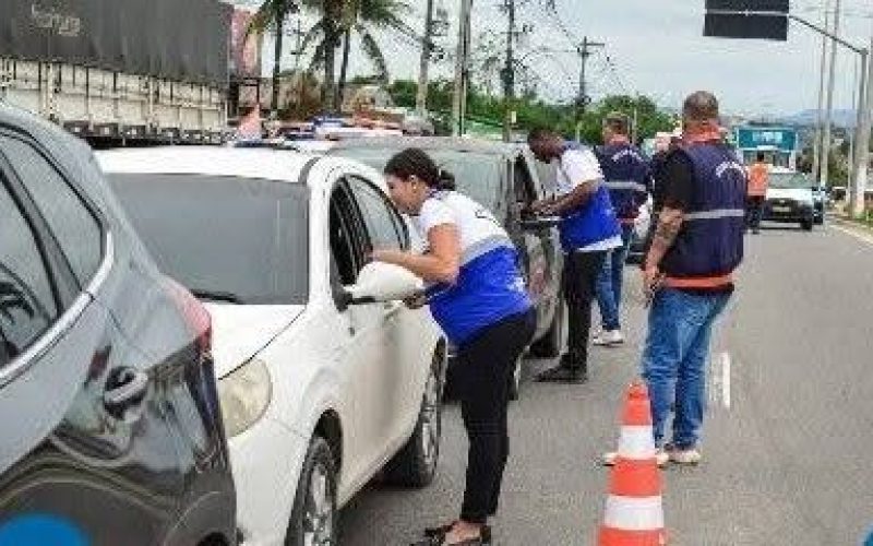 PREFEITURA DE ITABORAÍ REALIZA AÇÃO INTEGRADA DE CONSCIENTIZAÇÃO NO TRÃNSITO.