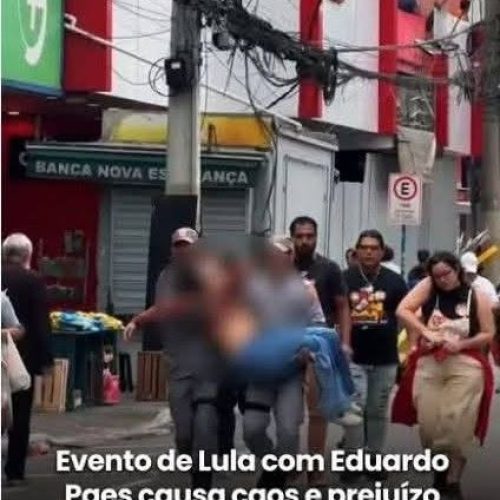 MILITÂNCIA À 50 REAIS, BANDEIRAS E CONFUSÃO, MARCAM VISITA DE LULA ( PT) A SÃO GONÇALO. Comício do petista, deixou a cidade do lado avesso, dando um nó no trânsito e sujeira por todos os lados.