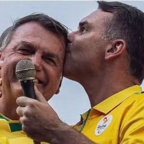 A CHANCE DE EXPELIR PT E OUTROS TUMORES DA ESQUERDA QUE VEM SANGRANDO O BRASIL