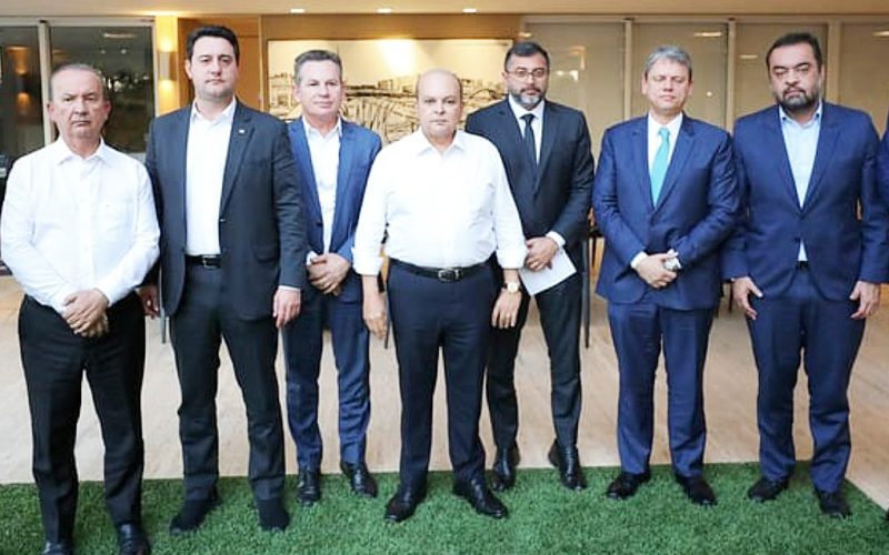 Cláudio Castro agradece apoio de                  governadores e prega integração